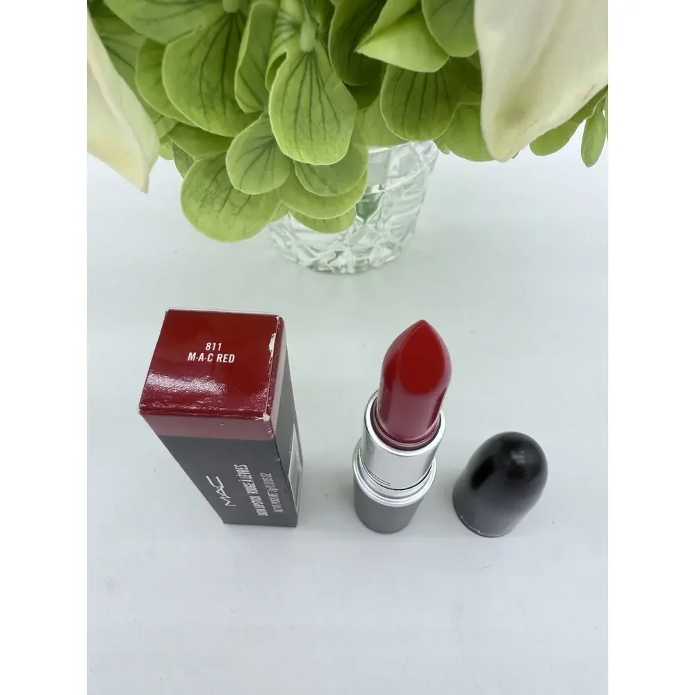 MAC Satin Liptick 811 MAC RED 0.1oz / 3g